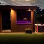 Luxurioese Schaffner * וורנדורף