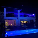 דירה Luxurioese Schaffner וורנדורף