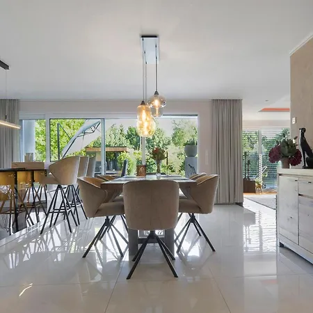 Apartment Luxurioese Schaffner *