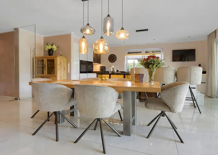 Luxurioese Schaffner *