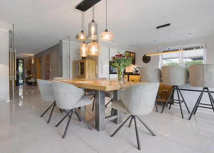 Luxurioese Schaffner 公寓 瓦伦多夫