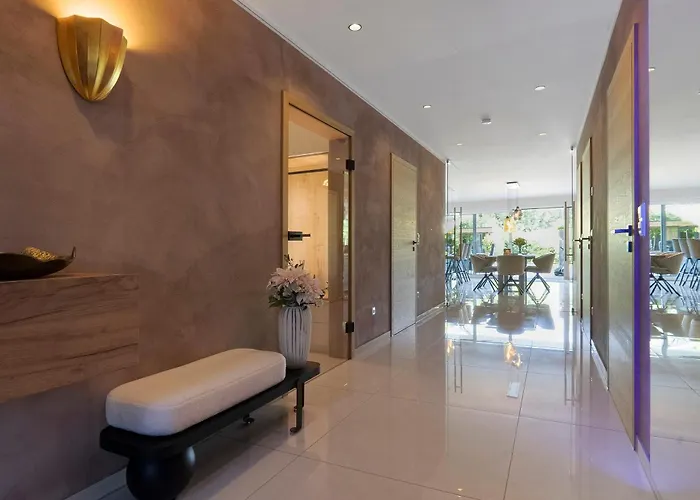 Luxurioese Schaffner 公寓 瓦伦多夫